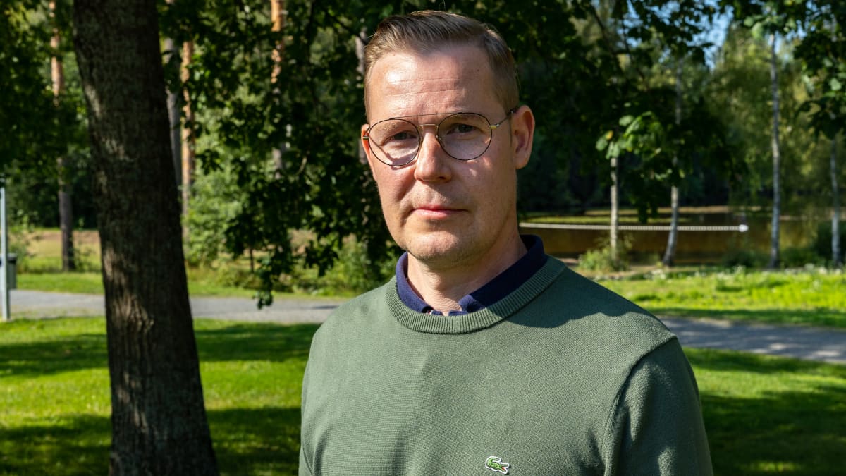 Pirkkalan kunnan kansliapäällikkö Jaakko Joensuu