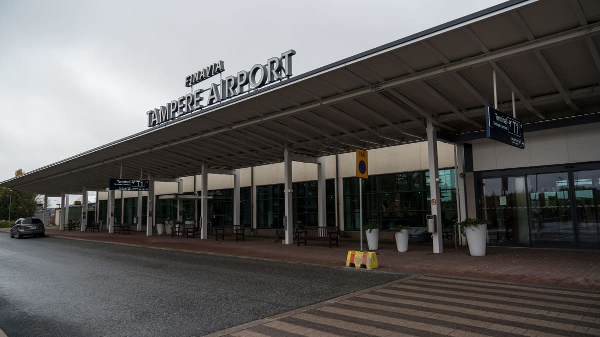 Tampere-Pirkkalan lentoasema