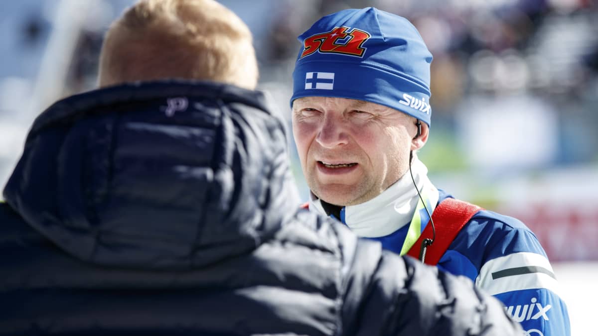 Suomen huoltopäällikkö Mika Venäläinen.