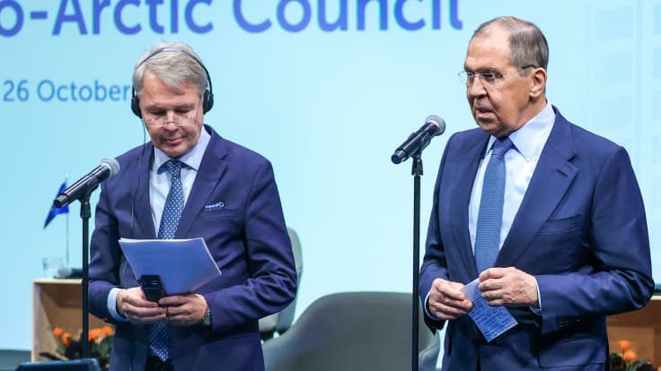 Pekka Haavisto ja Sergei Lavrov.