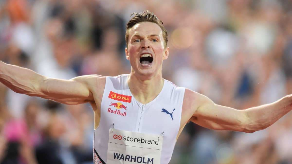 Karsten Warholm tuulettaa