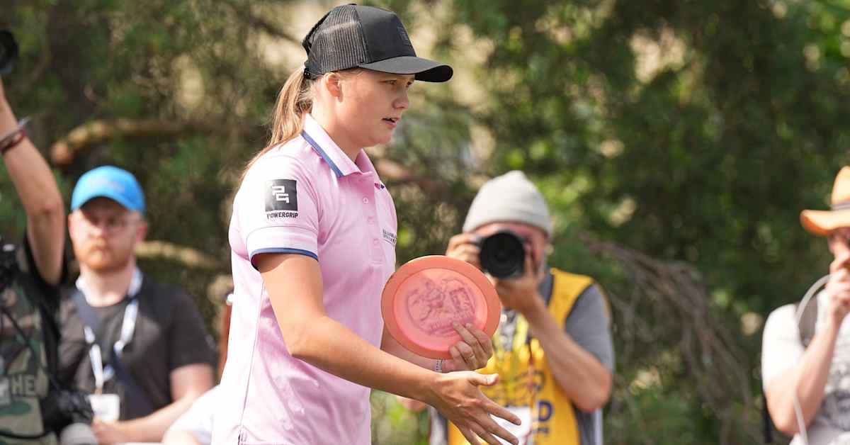 Frisbeegolfaaja Henna Blomroosille tunteikas voitto – kolmas suomalaisnainen Pro Tourin korkeimmalla korokkeella