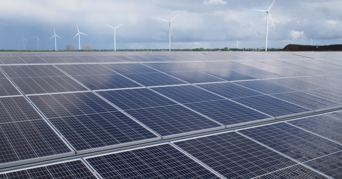 Uusiutuva energia lisääntyy ennennäkemätöntä tahtia, sanoo ...