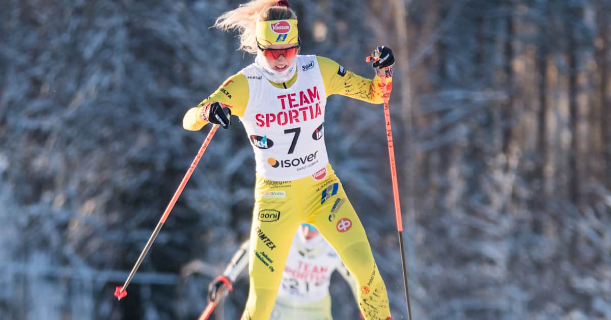 Finnish Skier Crashed in World Cup, Posts Picture of Casted Arm