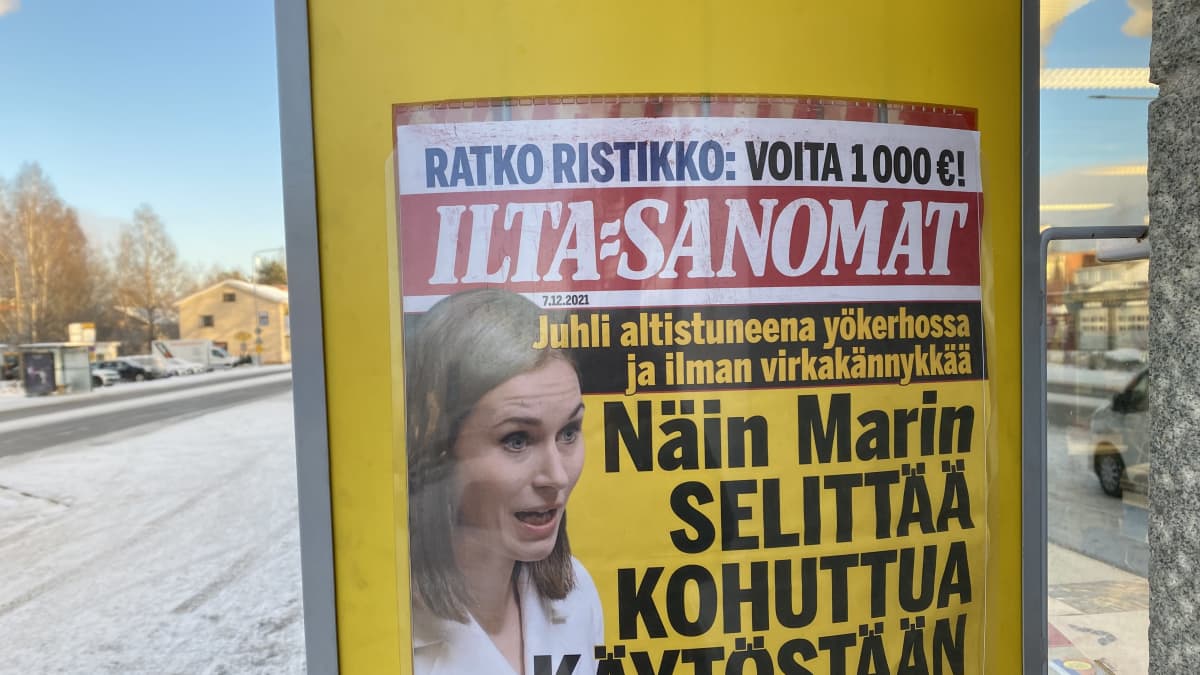 Iltalehden Lööppi Sanna Marinin baari-illasta.
