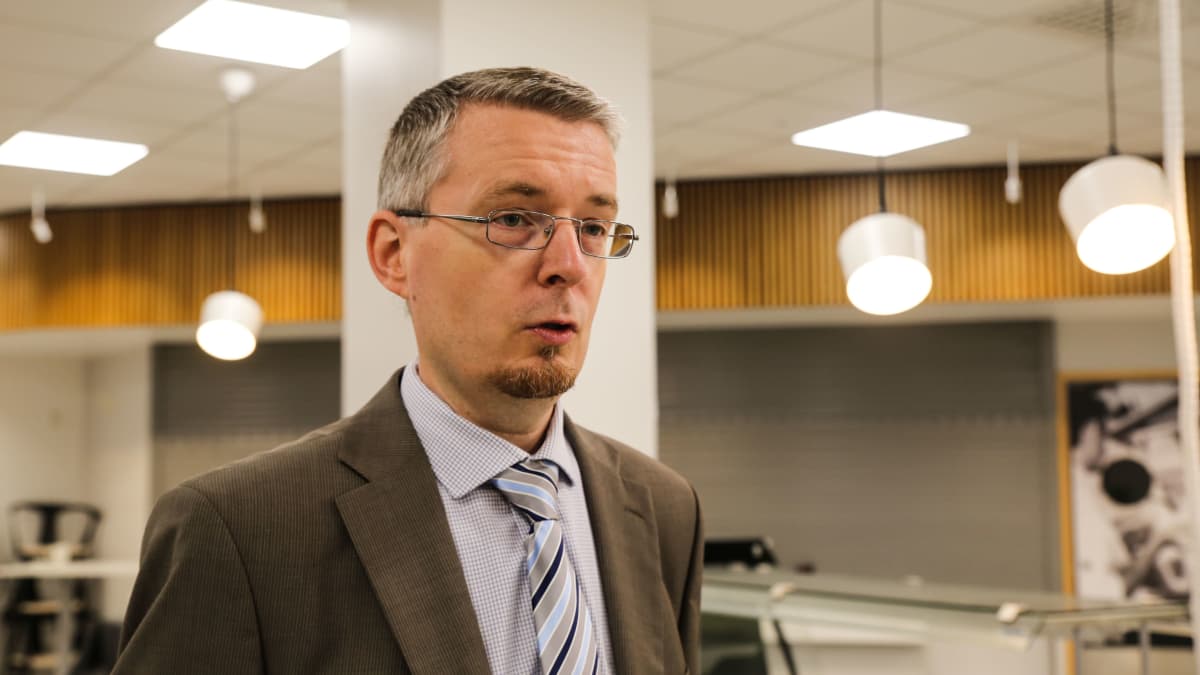Tomi Voutilainen, julkisoikeuden professori Itä-Suomen yliopisto