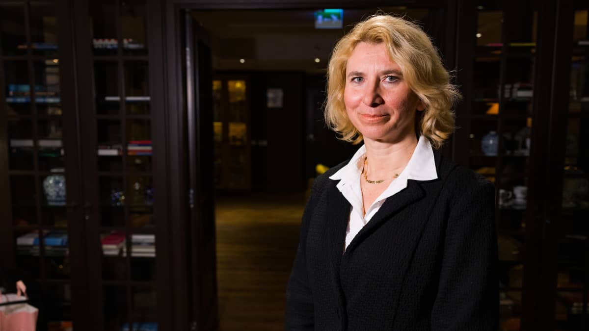 Henkilökuvassa Beata Javorcik, pääekonomisti, Euroopan jälleenrakennus- ja kehityspankki EBRD