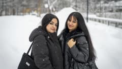 Helsinkiläisiä matkailualan opiskelijoita Zio Mshari ja Zainab-Al-Zrijawi.