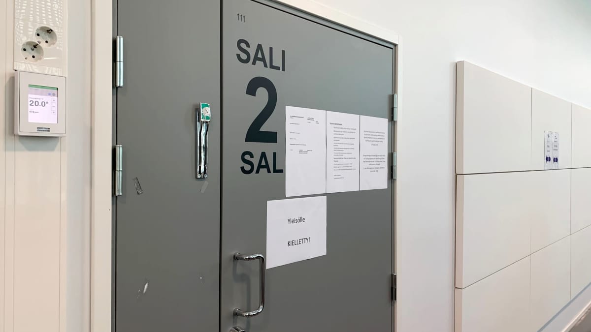 Itä-Uudenmaan käräjäoikeuden ovi.