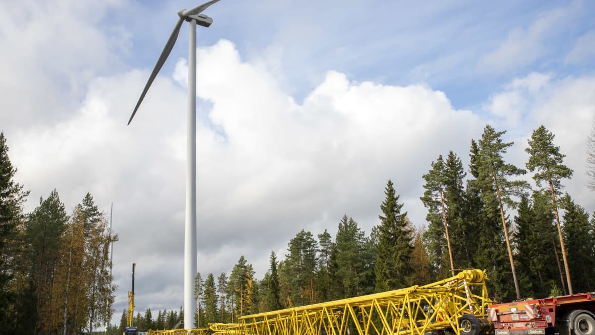 Metsälän tuulivoimapuiston vaurioitunut voimala