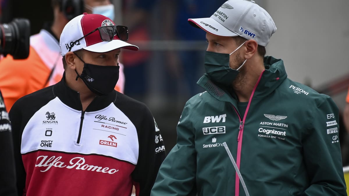 Kimi Räikkönen ja Sebastian Vettel Itävallan GP-viikonloppuna 4.7.2021