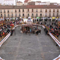 Kuvassa Espanjassa sijaitsevan Palencian kaupungin keskusaukio