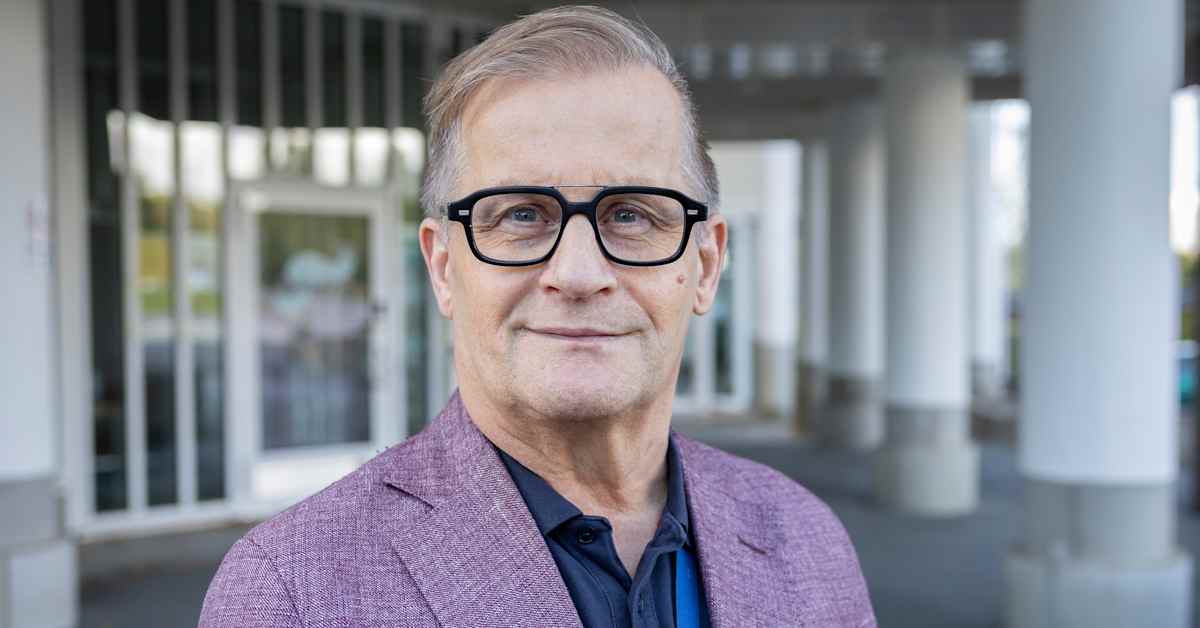 Rivoja kirjoitelleen kunnanjohtaja Esko Rautiaisen lähtö Rääkkylästä hoidettiin välikäsien avulla