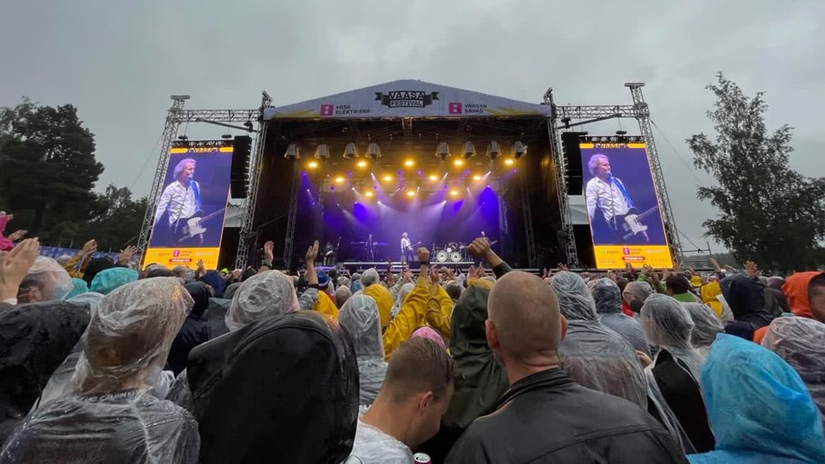 Vaasa Festival teki kävijäennätyksen säästä huolimatta – jopa  päiväkohtainen kävijäennätys rikki | Yle Uutiset