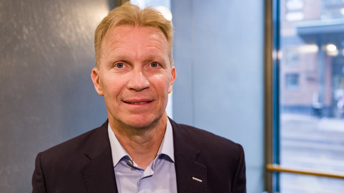 Henkilökuvassa Mika Anttonen, hallituksen puheenjohtaja, ST1 Nordic Oy.