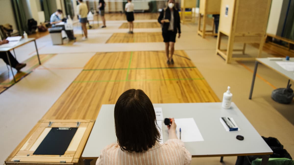 Grundskolan Norsenilla Helsingissä äänestettiin kuntavaaleissa vaalipäivänä 13. kesäkuuta.