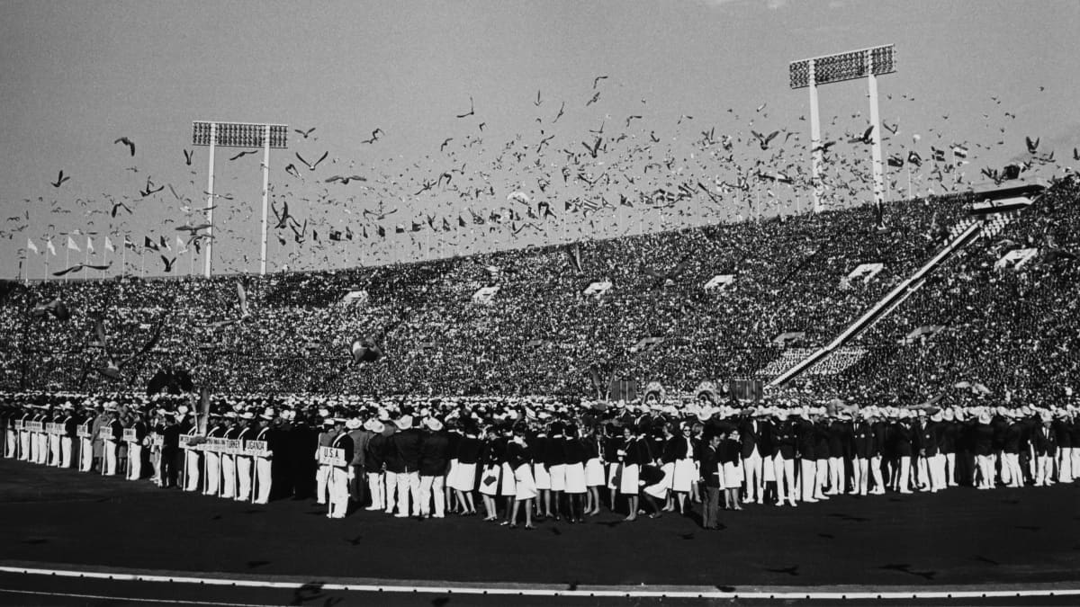 Tokion olympiastadion vuonna 1964.