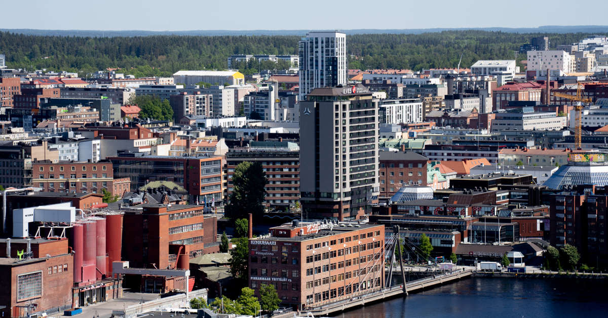 Tampere to ban face coverings in schools, Daycare centers