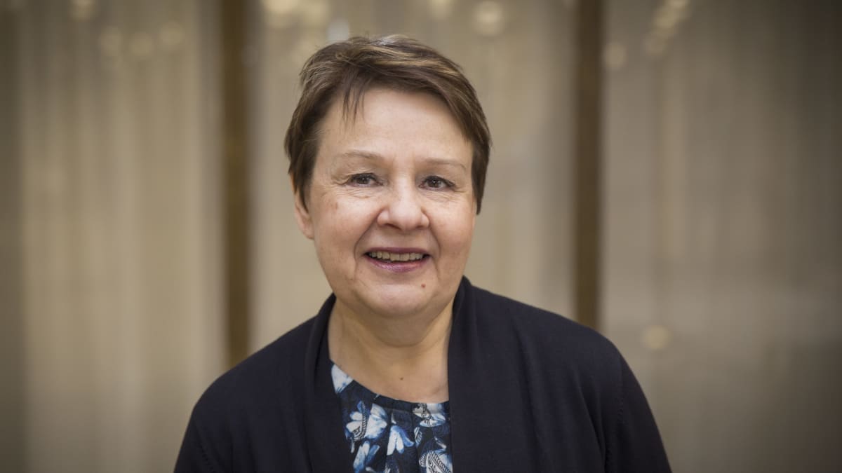 Sosiaali- ja terveysministeriön osastopäällikkö, ylijohtaja Kirsi Varhila