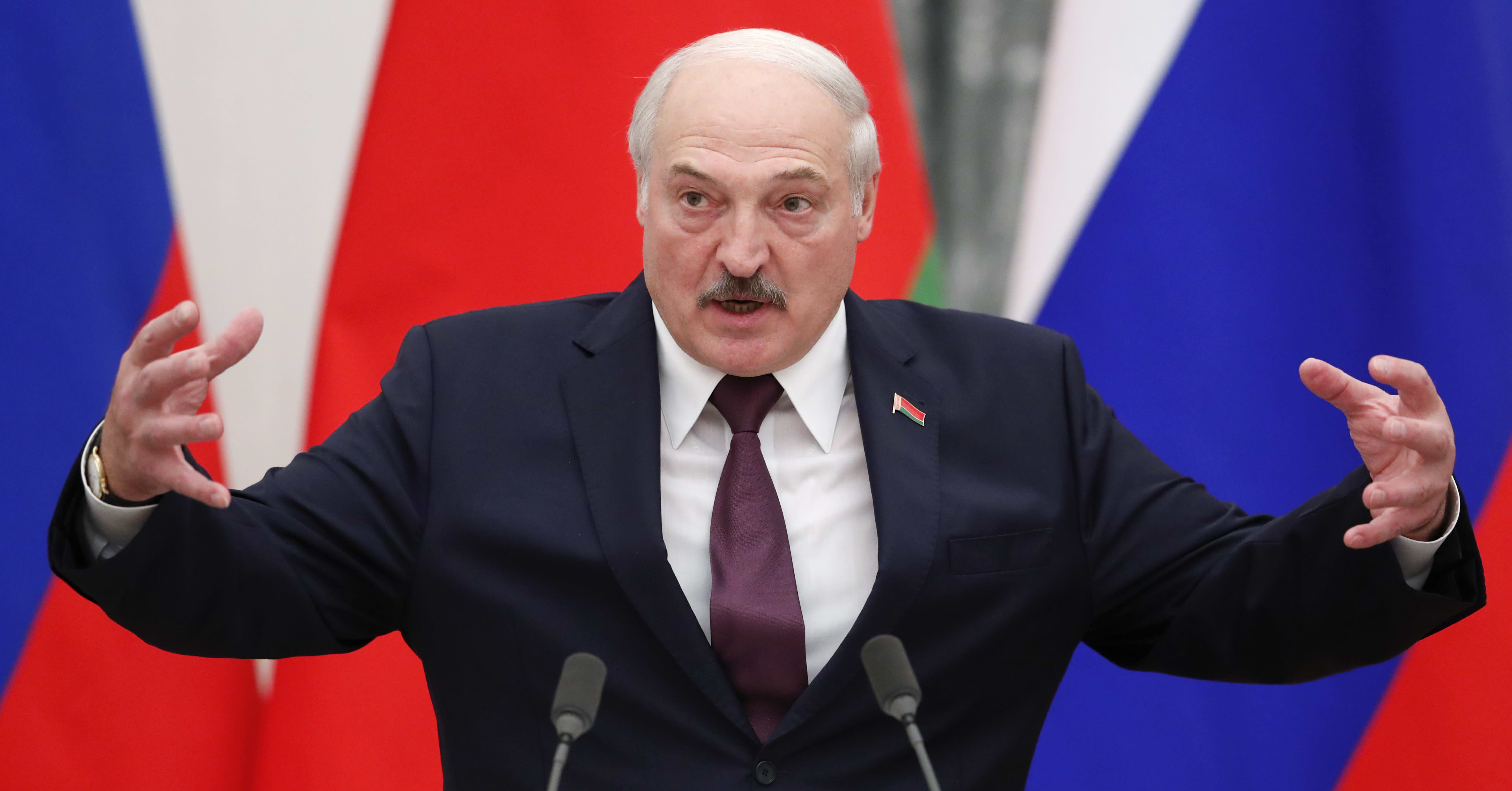 “Me lämmitämme Eurooppaa, mitä jos katkaisemme kaasun?” Lukašenkan uhkaus voi saada EU:n neuvottelupöytään, sanoo suomalaisprofessori