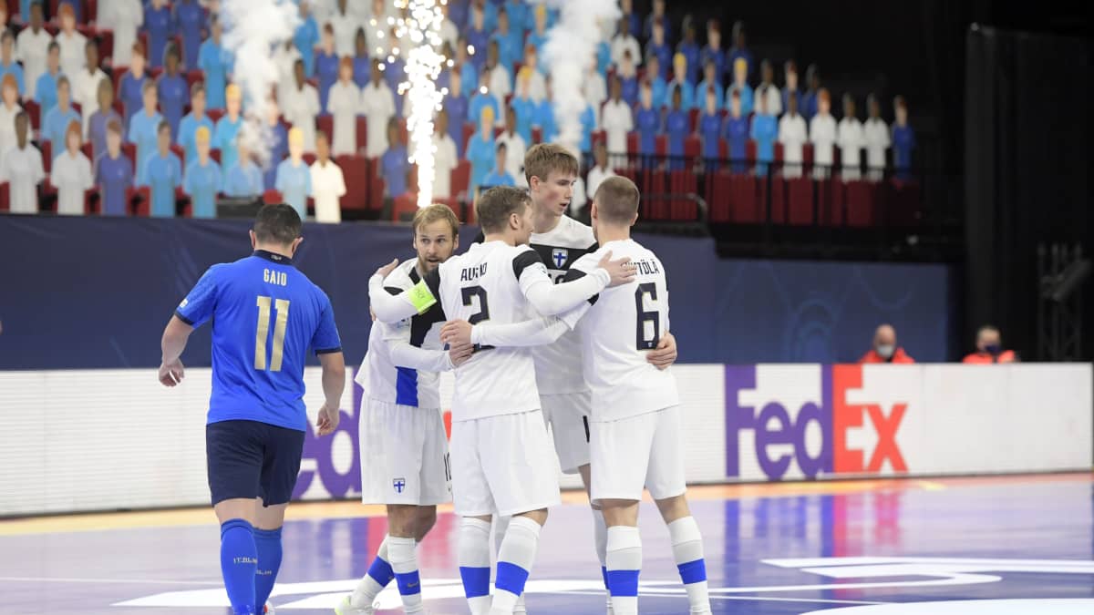 Futsalin EM: alkulohkon ottelu FIN - KAZ