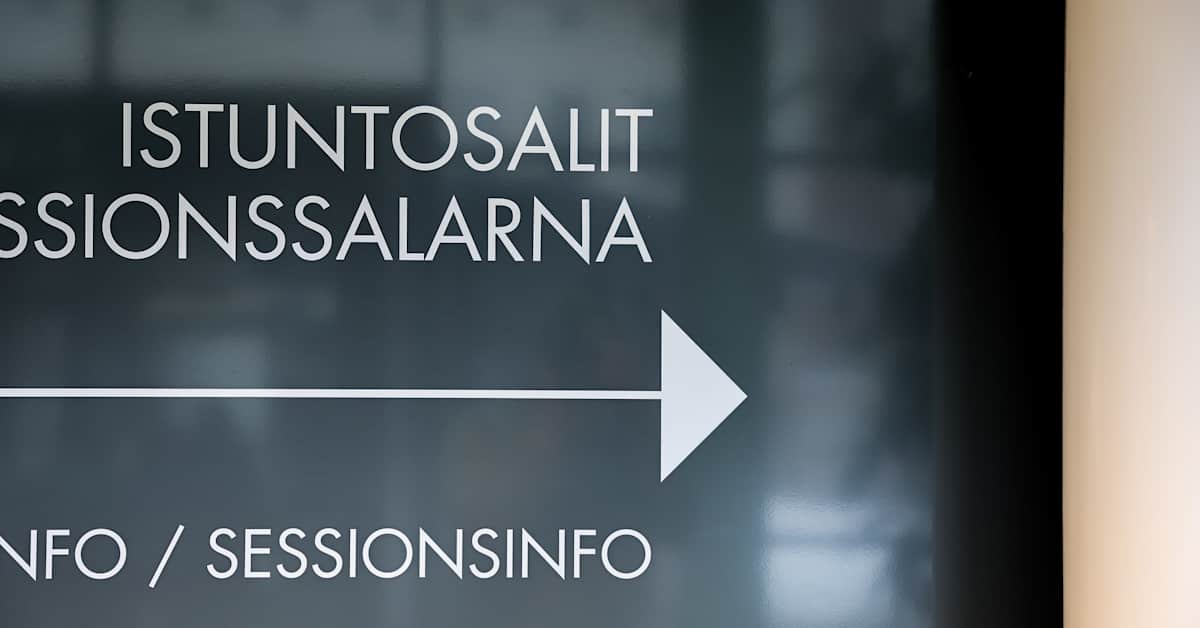 Turun Mäntymäen puukotuksen uhri sai ensiapua sivulliselta – syytetyt virnuilivat todistajalle etäyhteydellä