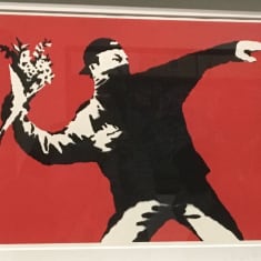 Banksyn taideteos näyttelystä A Visual Protest, The Art of Banksy, MUDEC 2019 Milanossa