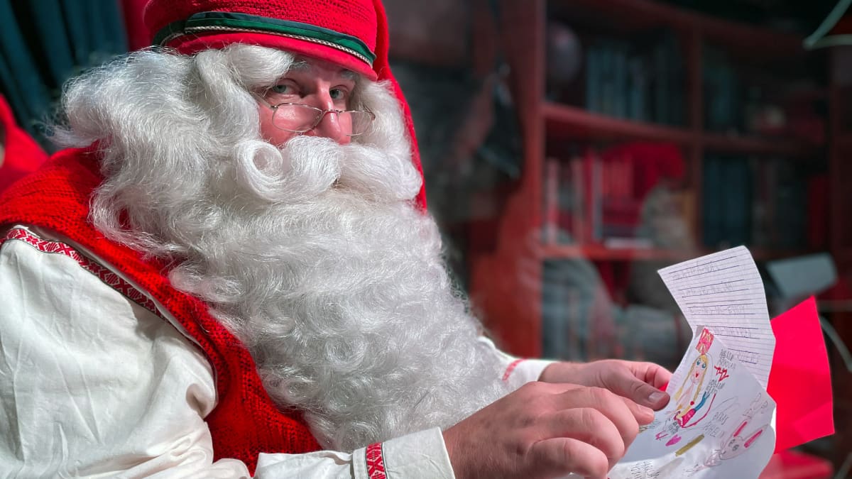 Joulupukin pääposti avaa ovensa puolen vuoden koronatauon jälkeen | Yle  Uutiset