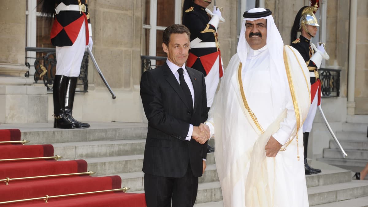Nicolas Sarkozy ja sheikki Tamim Al Thani.