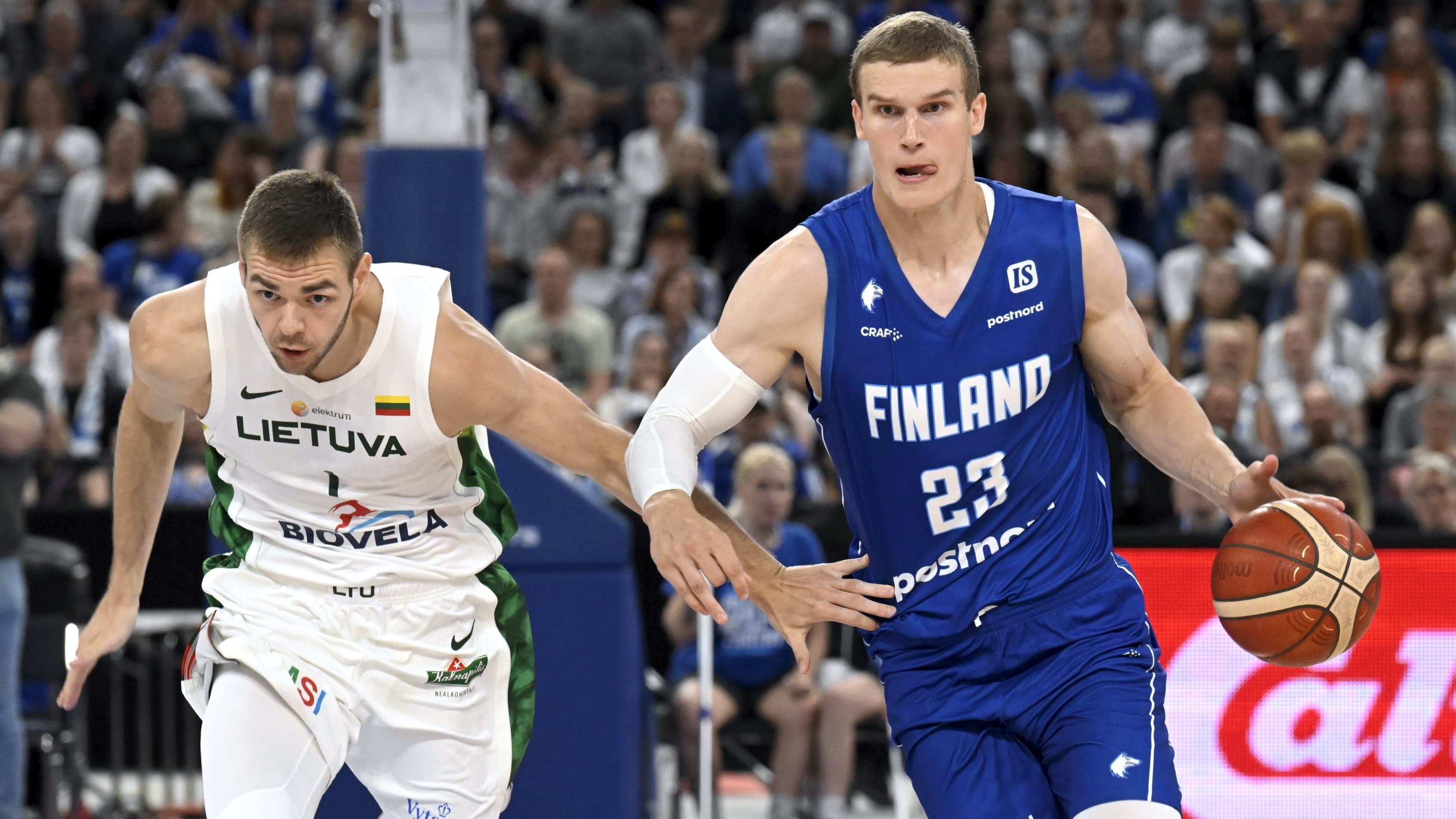 Susijengi ilmiömäiseen voittoon viimeisen sekunnin ratkaisulla! Huippukova Liettua nurin ennätysyleisön riemuksi Tampereella
