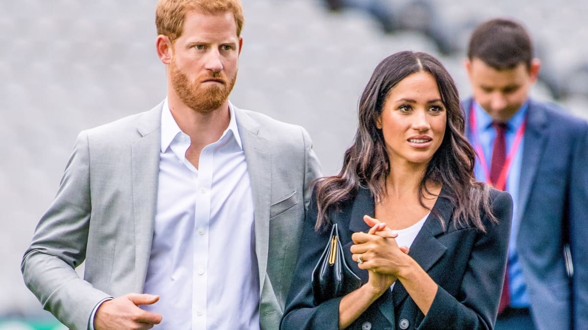 Prinssi Harry ja herttuatar Meghan vierekkäin.
