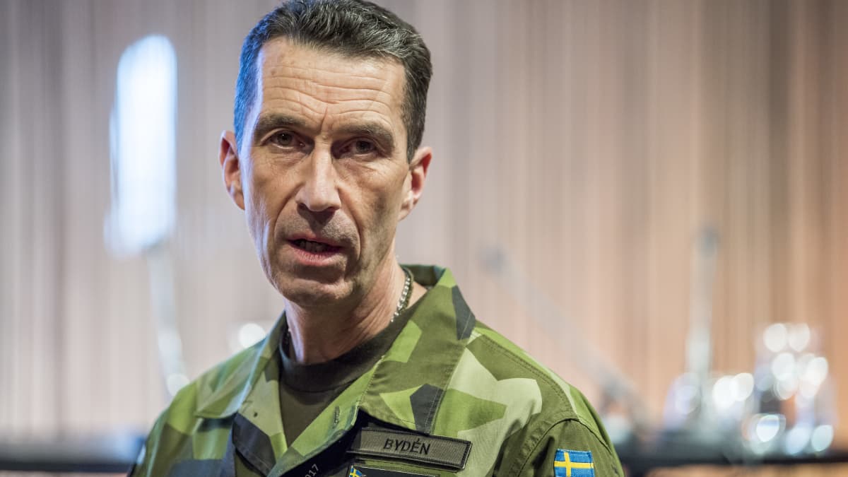 Ruotsin puolustusvoimain komentaja Micael Bydén
