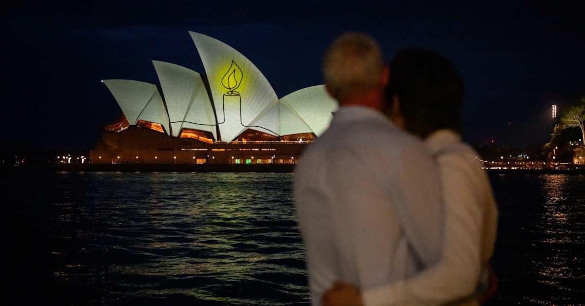 Australia kunnioittaa Bondi Beachin terroriteon uhrien auttajia sankarien listalla