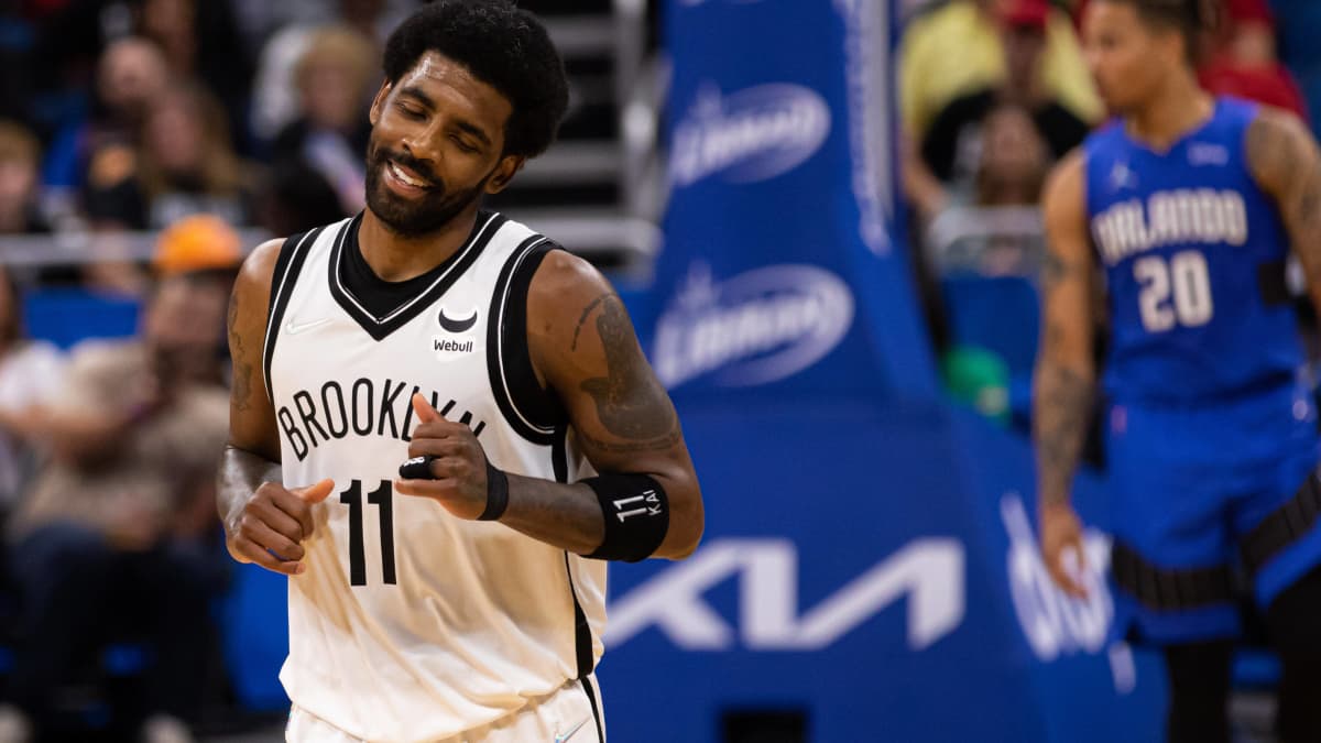 Koripalloilija Kyrie Irving.