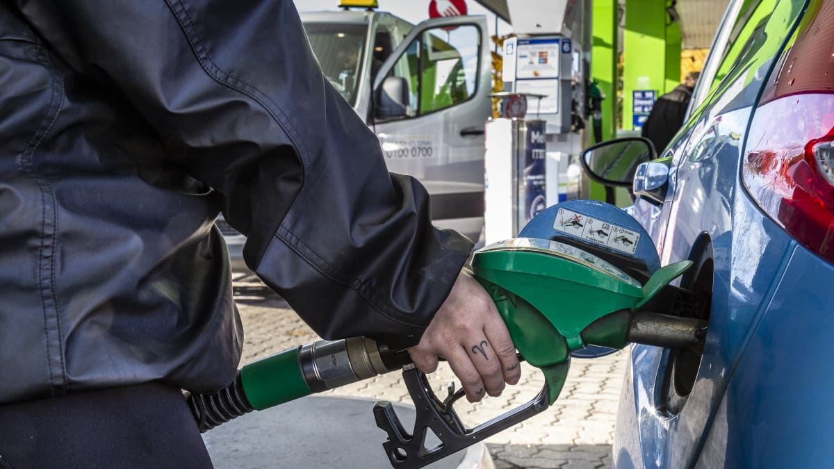 В Финляндии самый дорогой бензин в Европе | Новости | Yle Uutiset