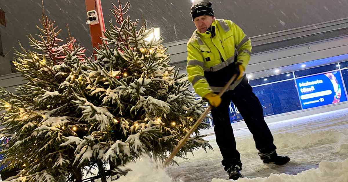 Lapissa odotetaan hurjia lumisateita, lunta tullut jo toistakymmentä senttiä