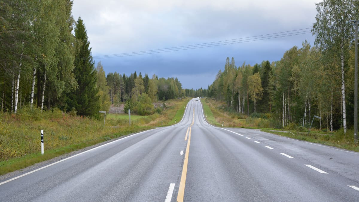 Valtatie 8, Tieosuus välillä Vassor ja Maksamaa
