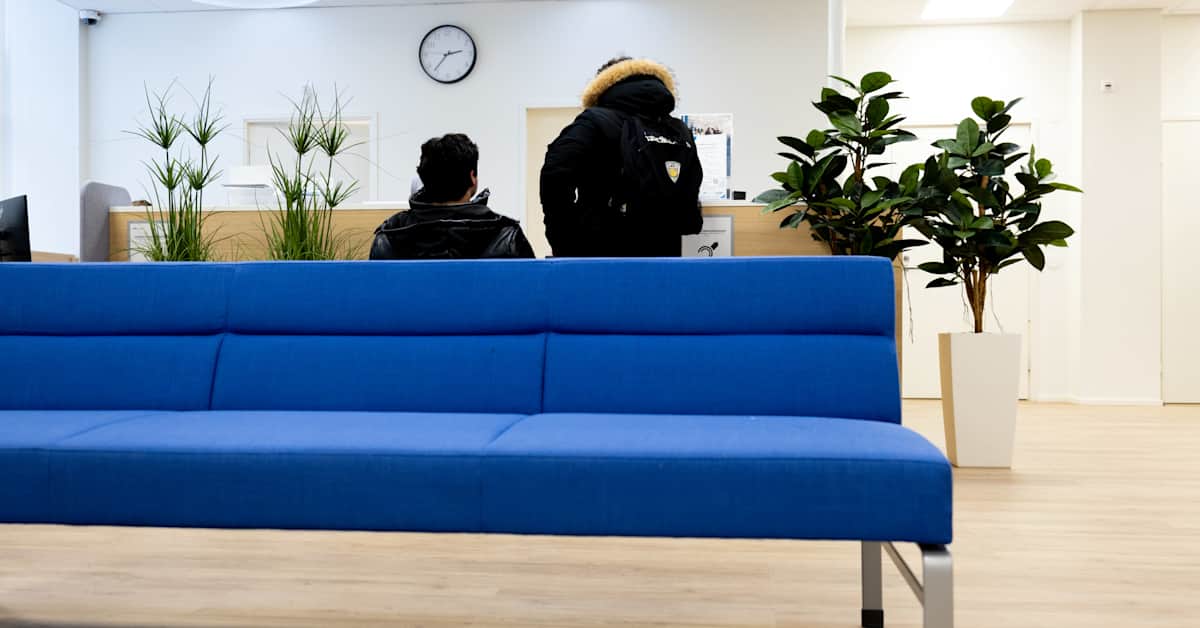 Työttömiä on niin paljon, että työllisyysalueet joutuvat lykkäämään tapaamisia – johtaja: ”Aikamoista turbulenssia”