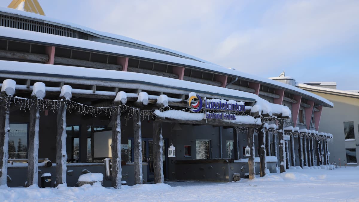 Suomen suurin yksityinen hotelliketju Lapland Hotels aloittaa koko  henkilöstöä koskevat yt-neuvottelut, syynä koronarajoitukset