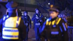 poliiseja ampumapaikalla Hampurissa.