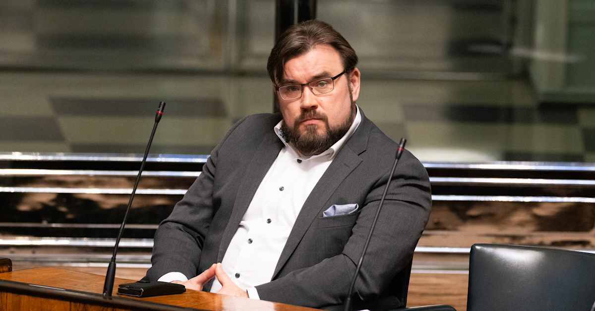 Varsinais-Suomen vasemmistoliitto torjuu Johannes Yrttiahon eduskuntavaalien ehdokaslistalta