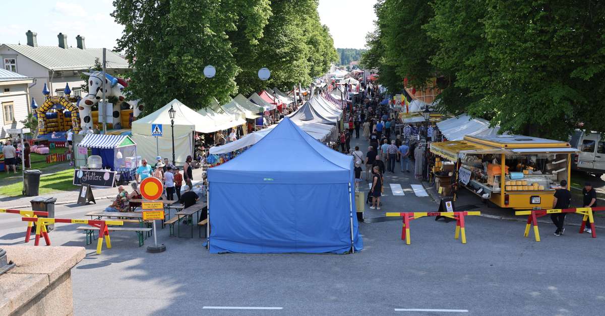 kristiinankaupungin-markkinat-houkuttelivat-runsaasti-v-ke-torstain