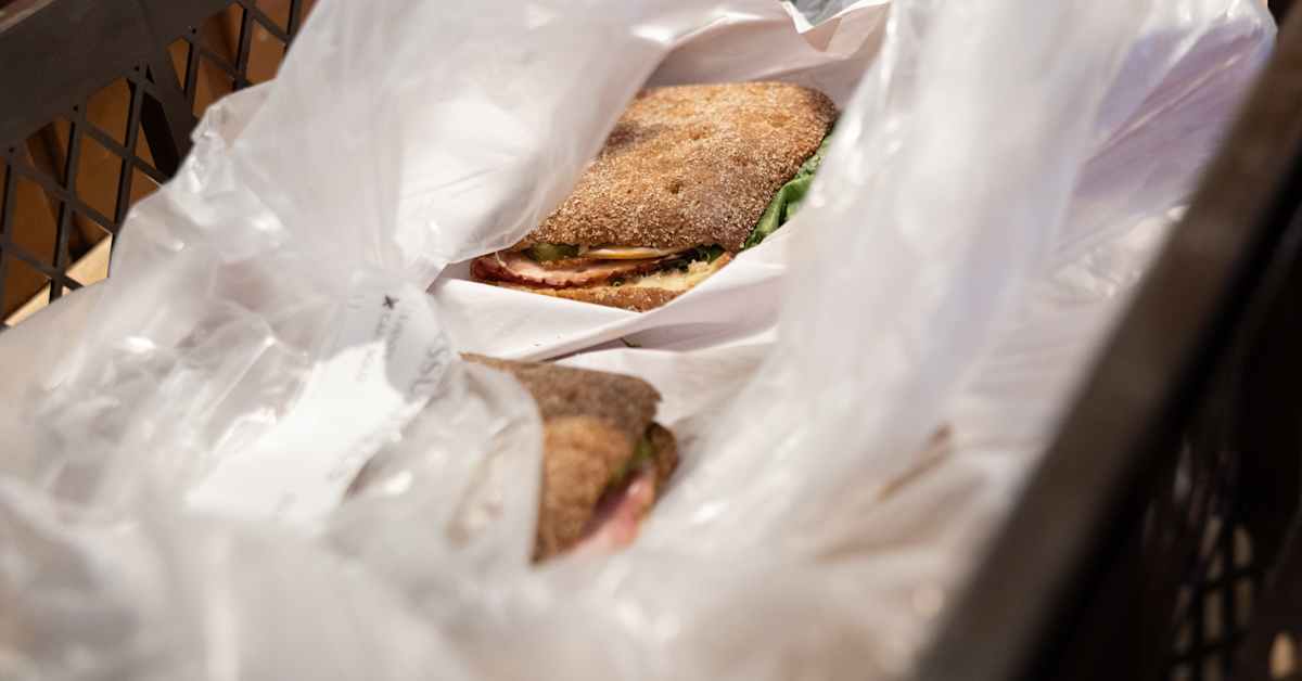 Järjestö: Asunnottomien apu vaarantuu, koska palveluihin tungeksii ihmisiä ilman akuuttia kriisiä