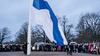 Itsenäisyyspäivän lipunnosto Helsingin Tähtitorninmäellä.