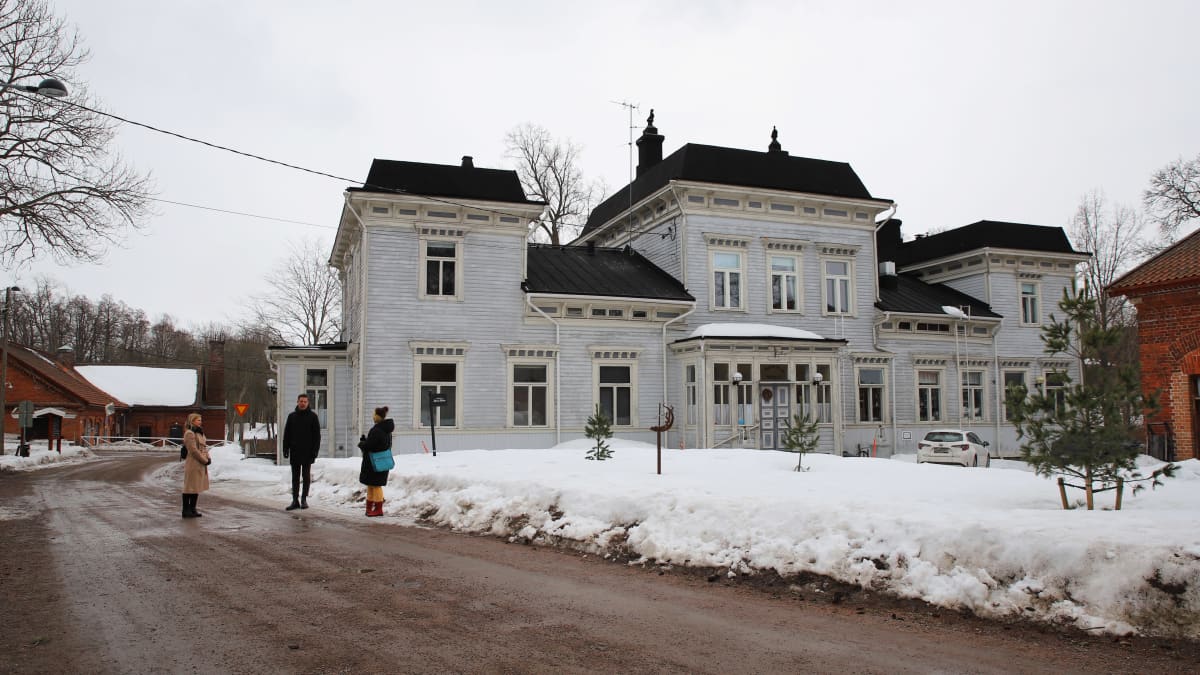 Strömforsin ruukin päärakennus Ruotsinpyhtäällä.