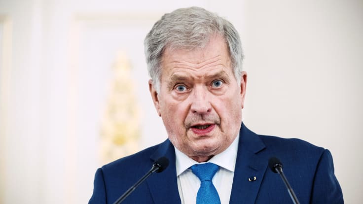 Tasavallan presidentti Sauli Niinistö pitää lehdistötilaisuutta presidentin linnassa.