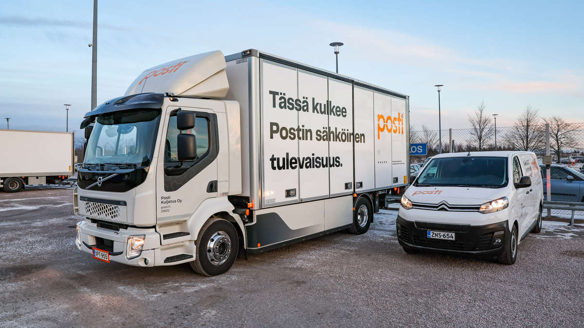 Mullistuksen ensiaskeleet otettu Suomessa: Posti alkaa ajaa kaupunkien ...