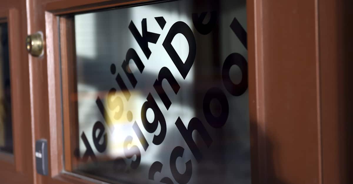 Muotisuunnittelija Paola Suhonen hakee Helsinki Design Schoolia konkurssiin