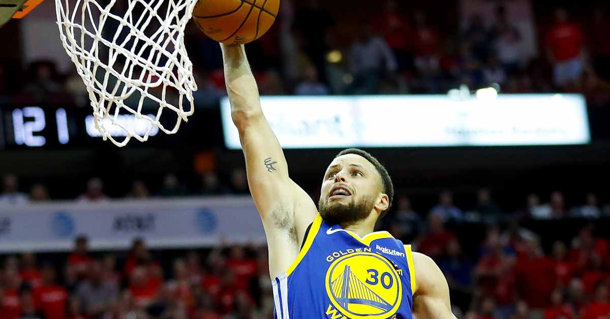 Se oli siinä: NBA-tähti Stephen Curry donkkasi viimeisen kerran ...