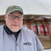 Ano Turtiainen pitää koronarokotetta liian kiireellä kehitettynä.